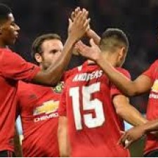 Manchester United victoire 2-1 sur Tottenham Hotspur